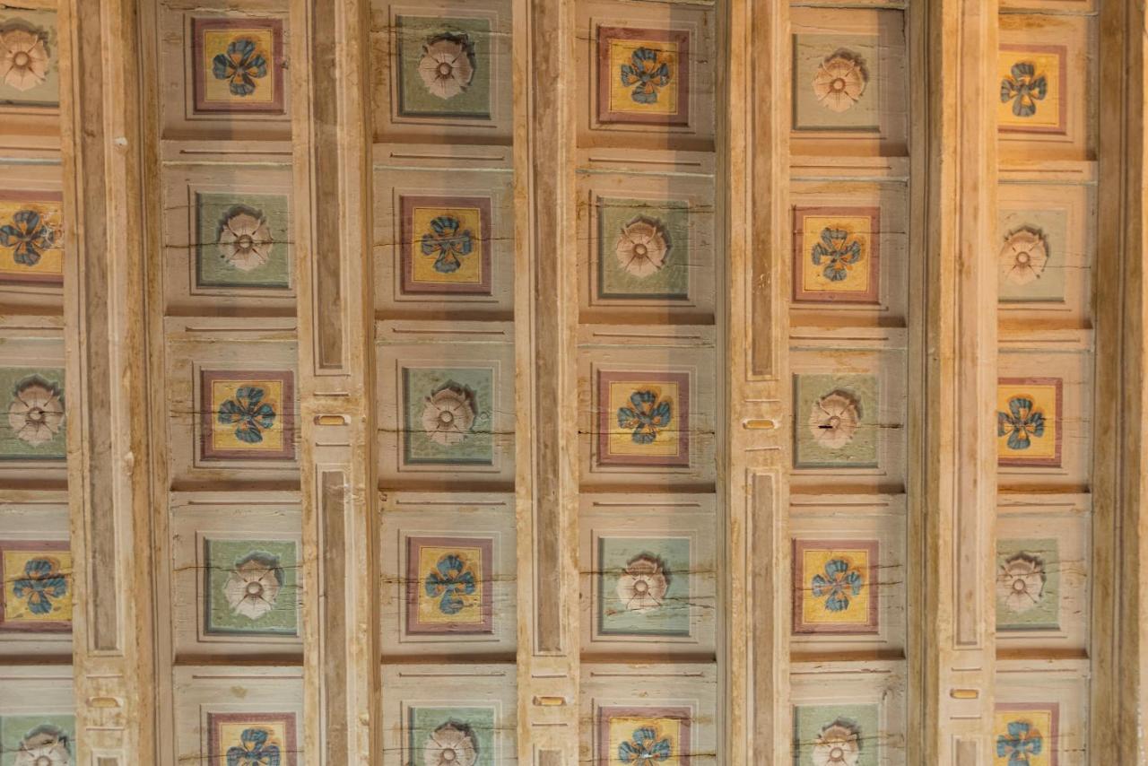 Santa Croce Palace Florence Exterior photo